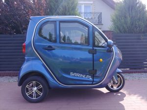 MINI SAMOCHÓD SARINI FIBI 3-kołowy 2500W 72V 58AH KOLOR czerwony