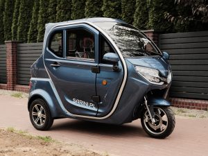 MINI SAMOCHÓD SARINI FIBI B80 3-kołowy 2500W 72V 80AH KOLOR NIEBIESKI