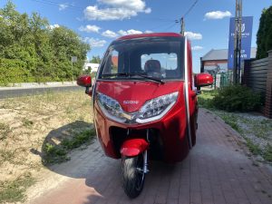 MINI SAMOCHÓD SARINI FIBI B80 3-kołowy 2500W 72V 80AH KOLOR CZERWONY