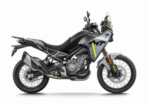 MOTOCYKL 450CC CF MOTO 450 MT KOLOR CZARNY