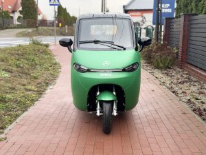 MINI SAMOCHÓD SARINI TITO Y LIMITED EDITION 3-kołowy 2000W 52AH KOLOR ZIELONY
