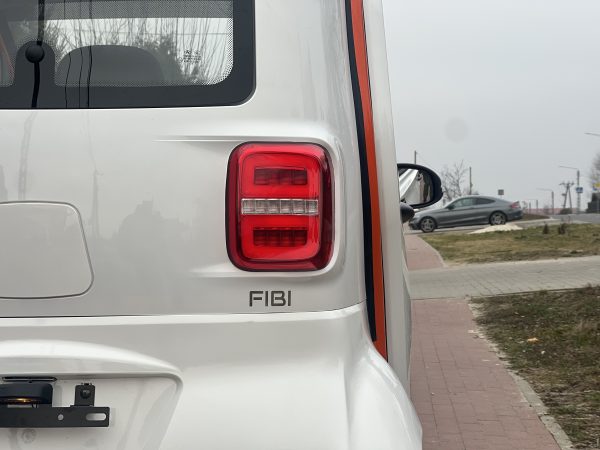 MINI SAMOCHÓD SARINI FIBI  3-kołowy 2500W 72V 58AH KOLOR biały - obrazek 4