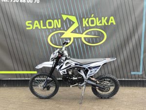 CROSS 140CM3 INFERNO 67 KOŁA 19/16 E-START rozruch elektryczny SKRZYNIA MANUALNA KOLOR SZARY
