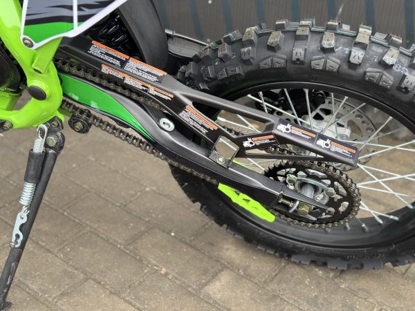 CROSS 140CM3 INFERNO 67 KOŁA 19/16 E-START rozruch elektryczny SKRZYNIA MANUALNA KOLOR ZIELONY - obrazek 5