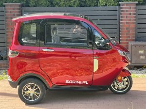 MINI SAMOCHÓD SARINI TITO 2 3-kołowy 1500W 58AH KOLOR CZERWONY