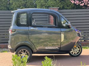 MINI SAMOCHÓD SARINI TITO 2 3-kołowy 1500W 58AH KOLOR SZARY