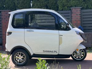 MINI SAMOCHÓD SARINI TITO 2 3-kołowy 1500W 58AH KOLOR BIAŁY