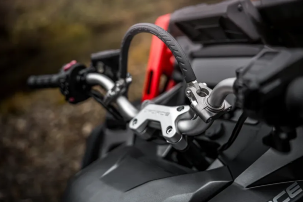 QUAD 1000CM3 CF MOTO 1000 MV C-FORCE EFI 4X4 EPS NEW do rejestracji, homologacja: T3B KOLOR CZARNY - obrazek 5