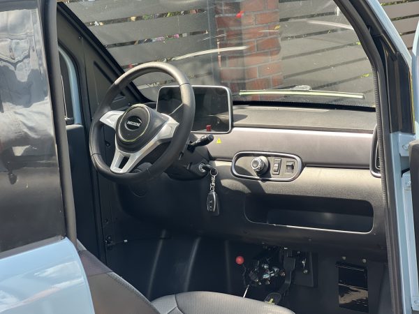 SAMOCHÓD ELEKTRYCZNY SARINI X7 H 3000W LIFEPO4 72V 58AH 4 KOŁOWY KOLOR NIEBIESKI HYBRYDA - obrazek 8