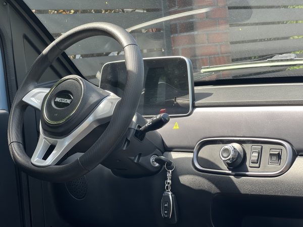 SAMOCHÓD ELEKTRYCZNY SARINI X7 H 3000W LIFEPO4 72V 58AH 4 KOŁOWY KOLOR NIEBIESKI HYBRYDA - obrazek 9