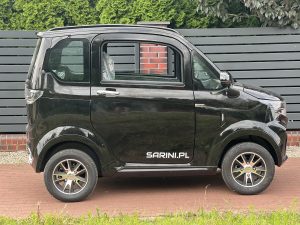 SAMOCHÓD ELEKTRYCZNY SARINI X9 3000W 72V100AH 4 KOŁOWY KOLOR CZARNY