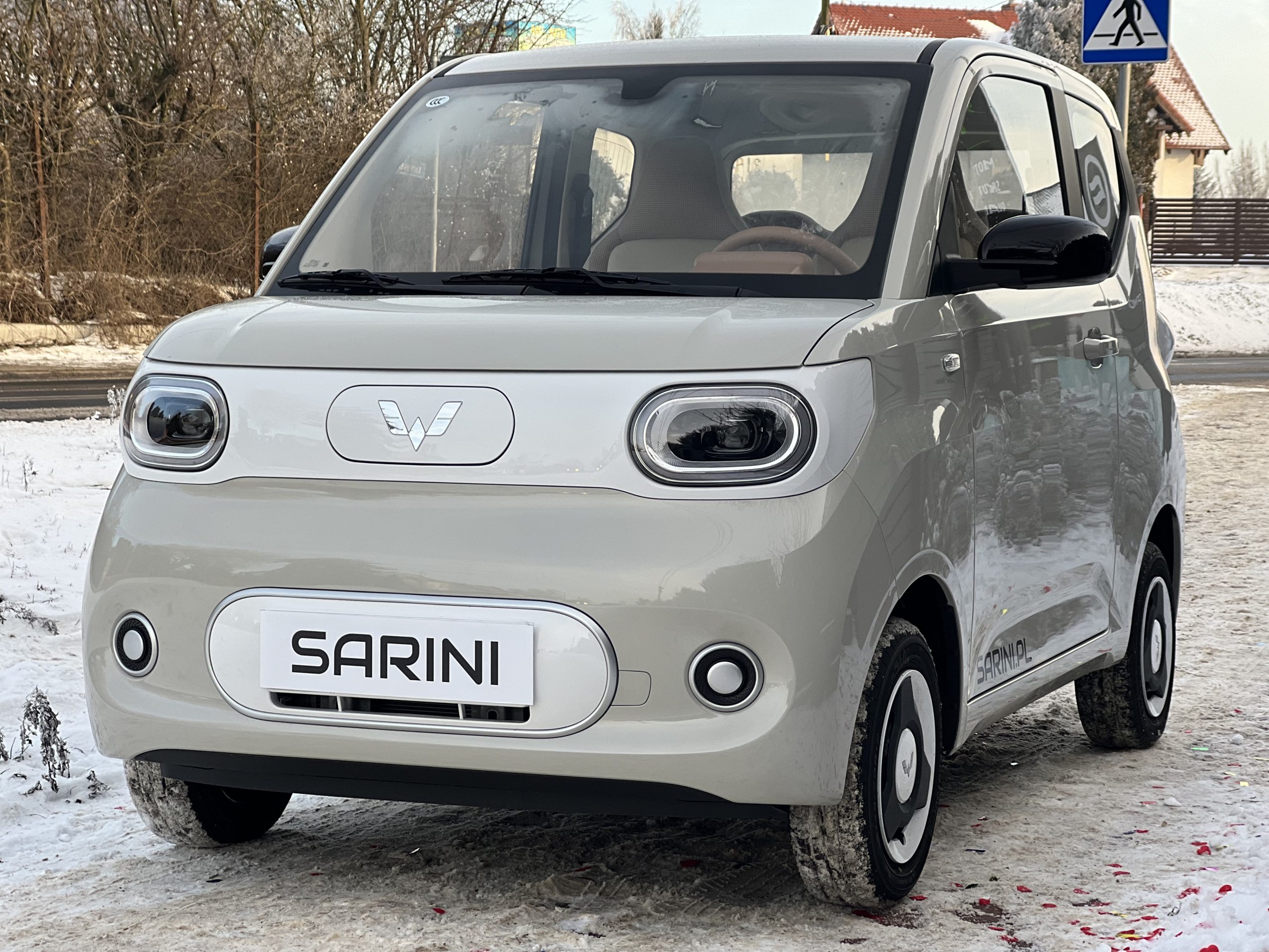 SAMOCHÓD ELEKTRYCZNY SARINI LILI 15000W LiFePo4 kolor BIAŁY