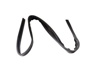 USZCZELKA SARINI TITO 2