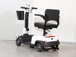 POJAZD MEDYCZNY SARINI MEDI 6 250W BATERIA LITOWA KOLOR BIAŁY