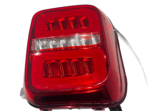 LAMPA TYŁ PRAWA FIBI